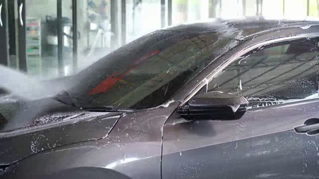 Exterior detailing video preview